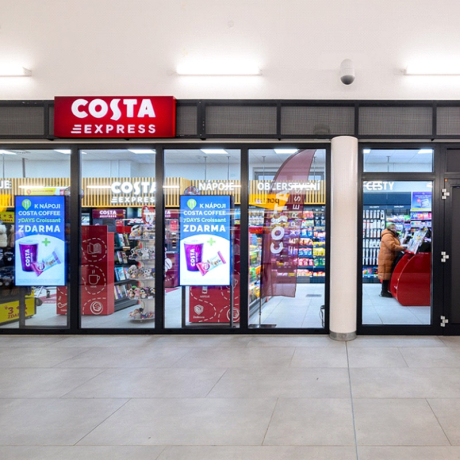 Navázání spolupráce s Lavazza a Costa Express